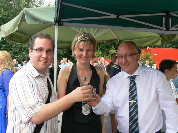 So schafft man sich "Taubenärger" mit dem Vorsitzendem vom Leibe. Gut gemacht Florian