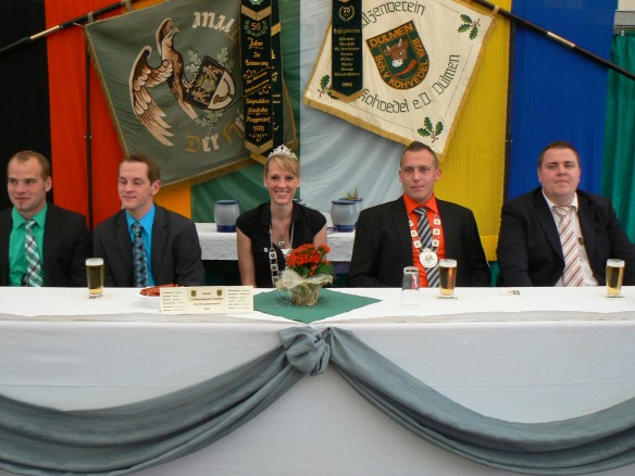 Vertrautes Bild beim Frühschoppen: Eine Frau regiert!