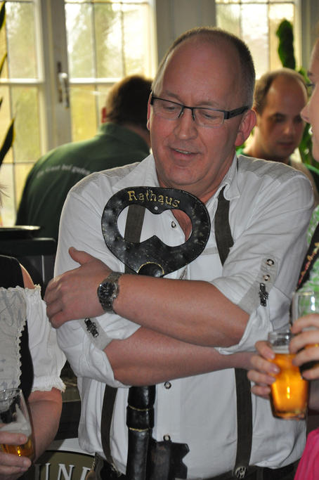 Unser Vorsitzender verteidigte den Rathausschlüssel tapfer...