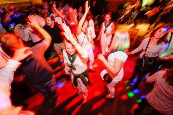 hundert.....tausend....leuchtende Sterne gesehen