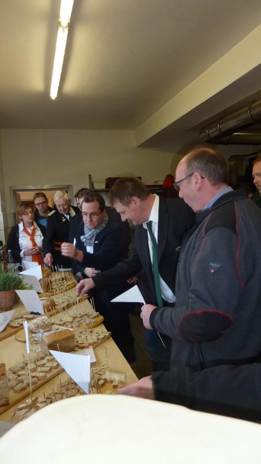 Es wurde gekostet, was die Brote hergaben. 