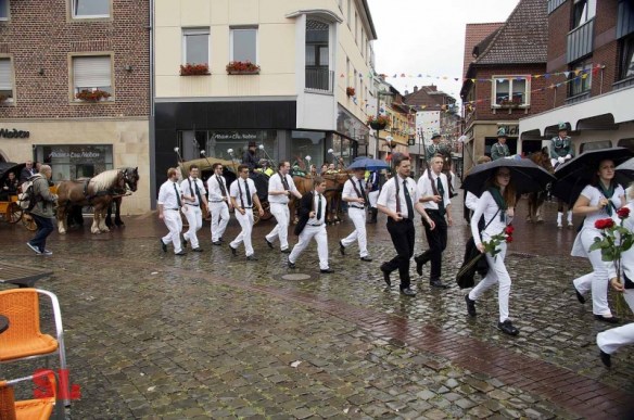 Etwas Regen kann die Stimmung nicht vermiesen