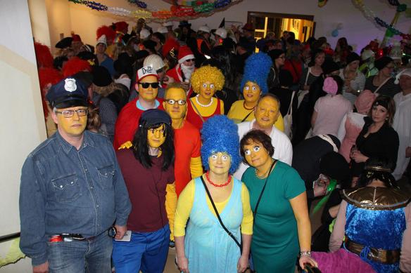 Platz 1 im Kostümwettbewerb ging an die Kolleginnen und Kollegen der Stadtkasse. Foto: DZ Dülmen