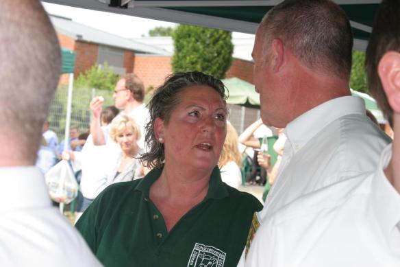 Bekommt Thomas gerade Tipps?