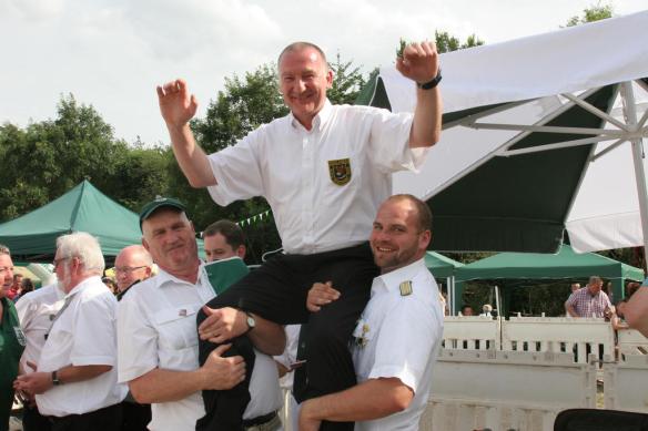 Am Ziel. Thomas ist neuer König der Kohvedeler.